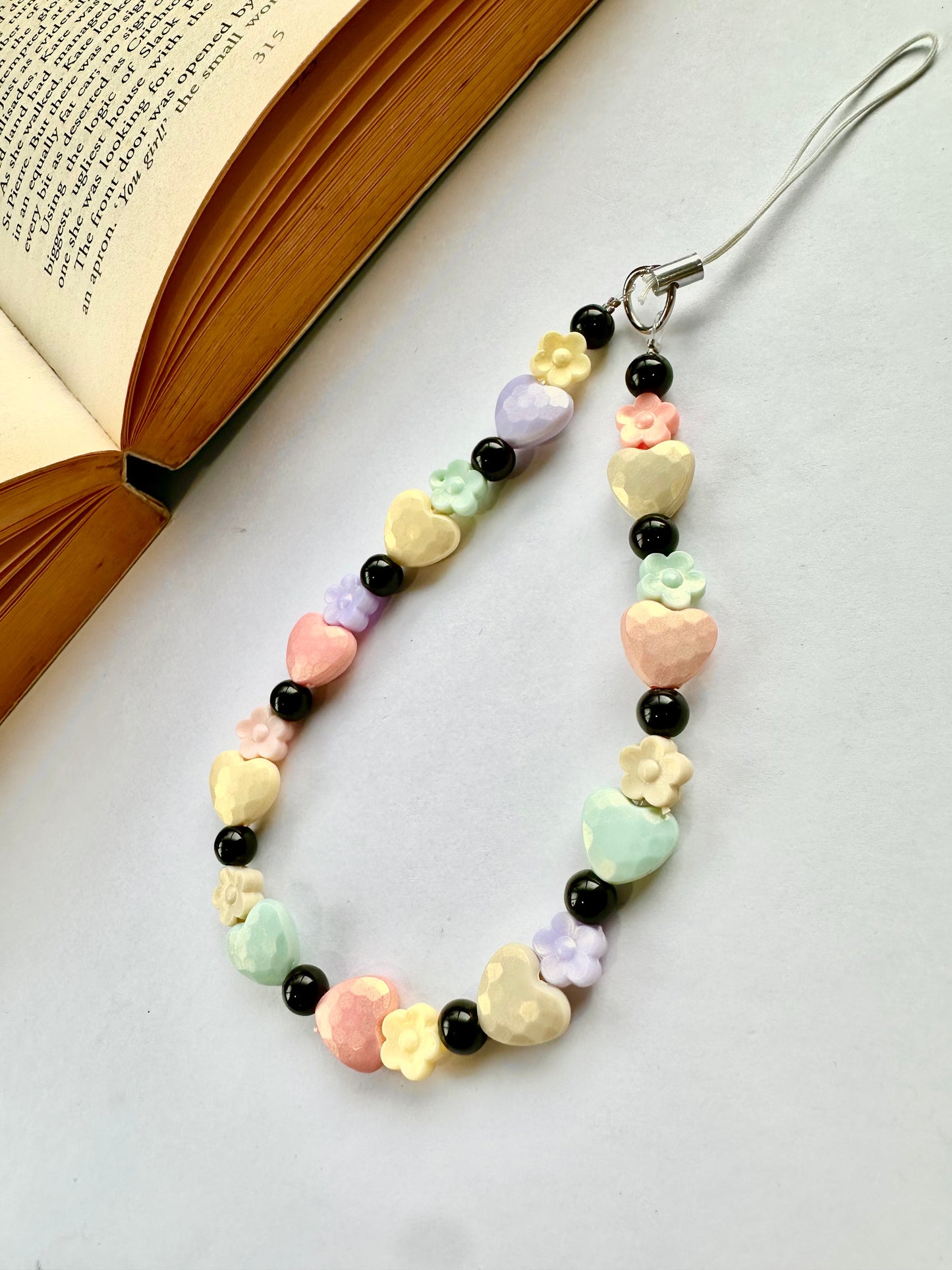 Shiny Heartflowers Phone Chain Charm - Casebasket