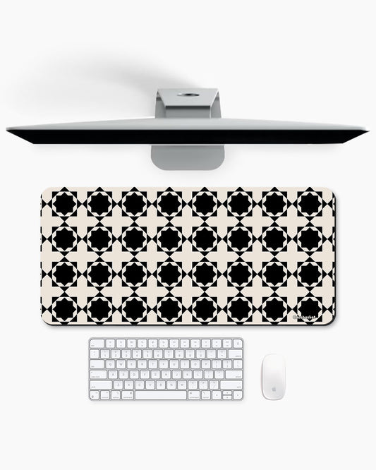 Black Pearl Grid Print Desk Mat