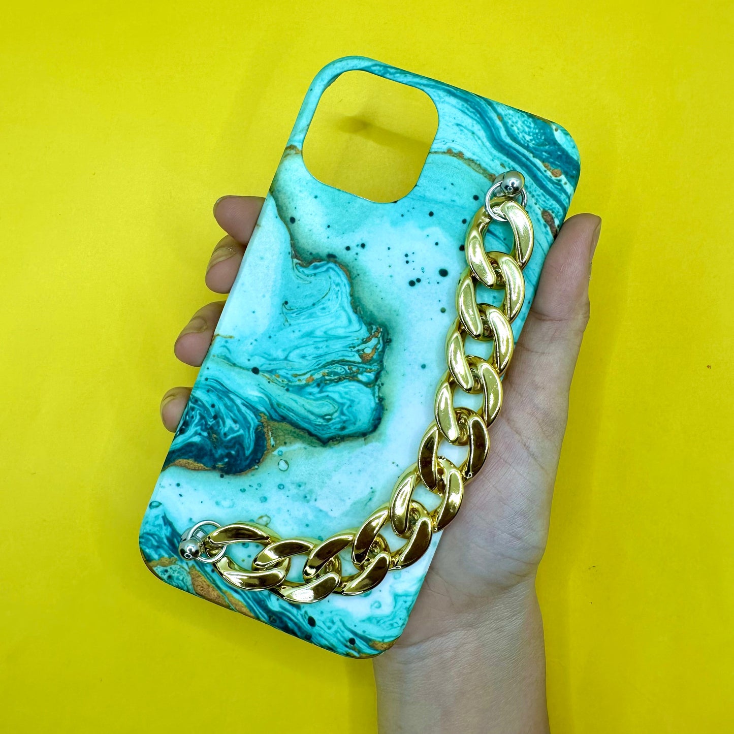 Mistique Golden Chain Phone Cover - Casebasket