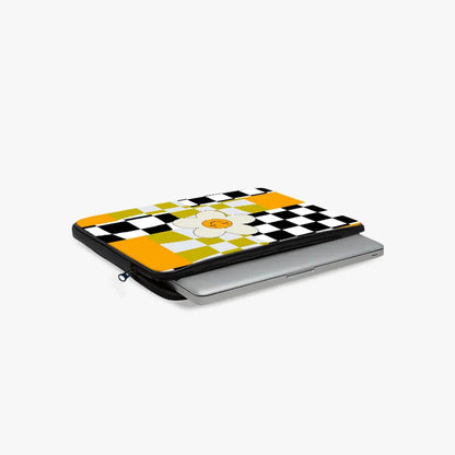 13-inch laptop sleeve with zipper, yellow and black checkered pattern, cartoon flower design