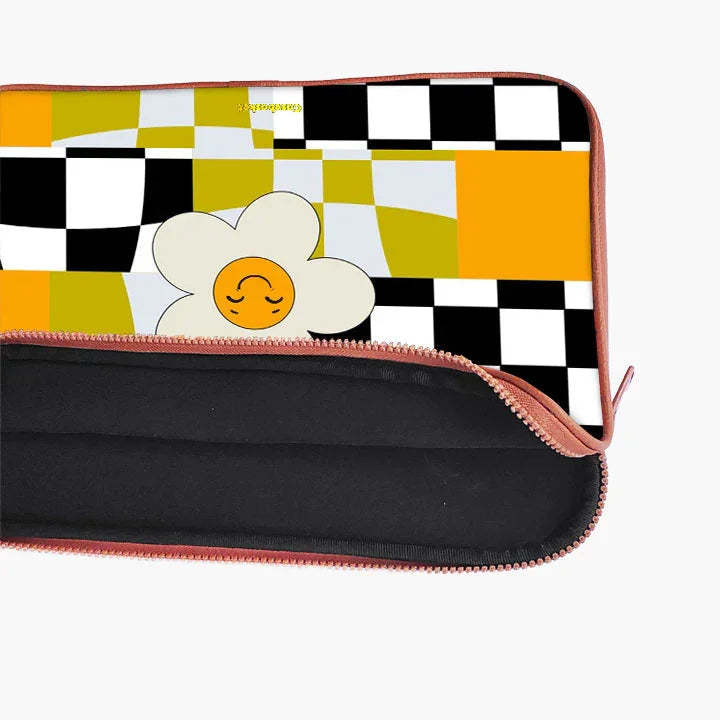 Chessy Blooms Print Laptop Sleeve