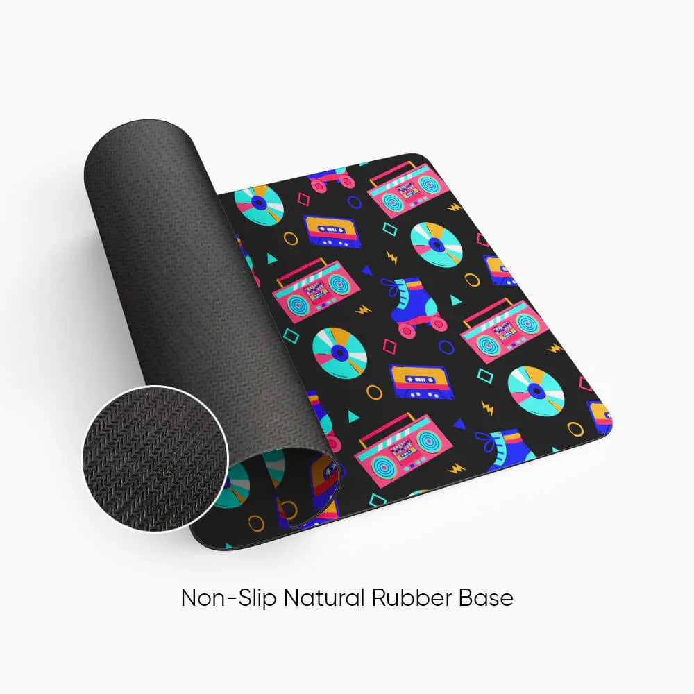Desk mat with retro cassette, boombox, CD, and roller skate print, non-slip rubber base